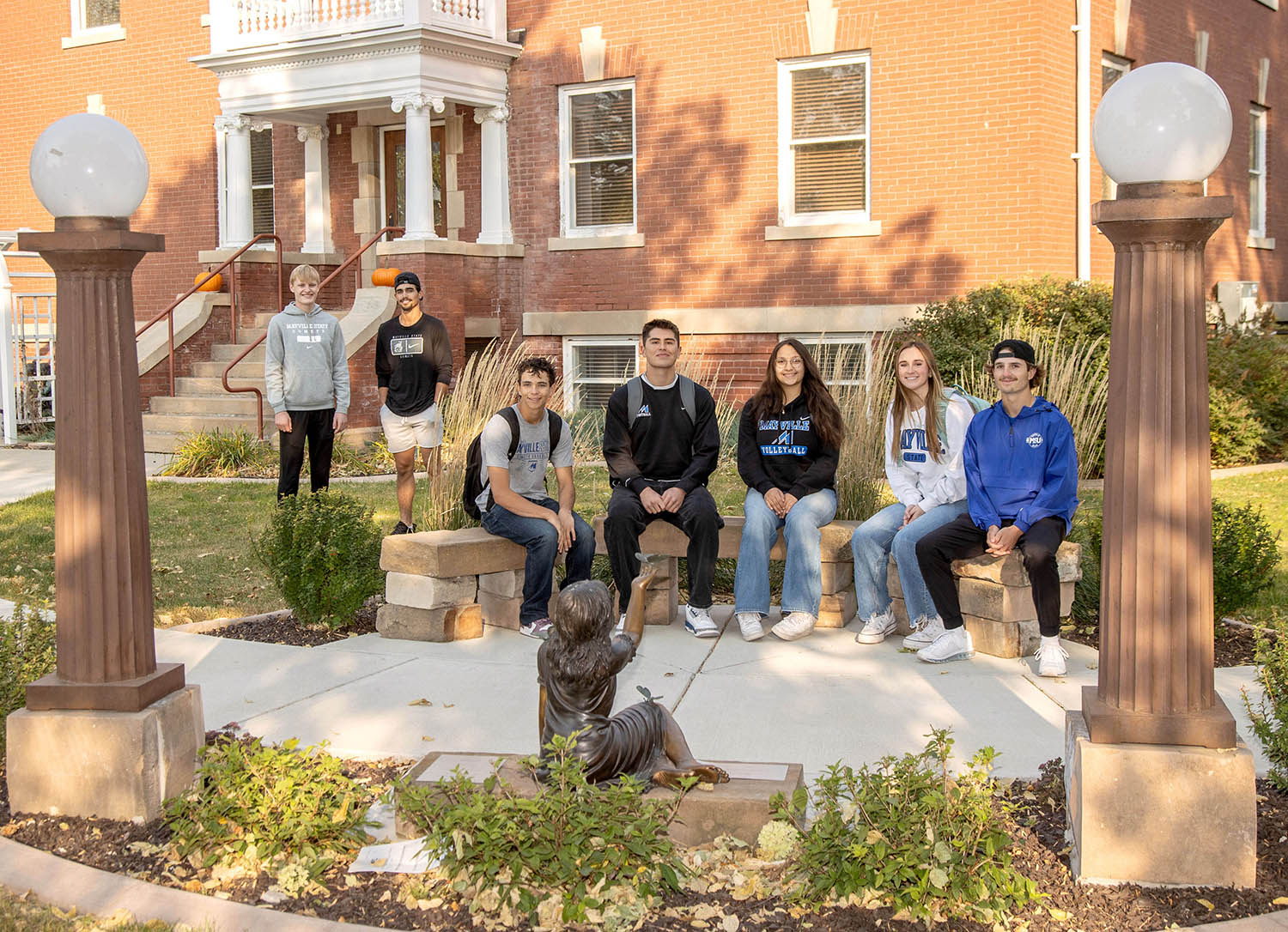 Jeanne Garden Web.jpg