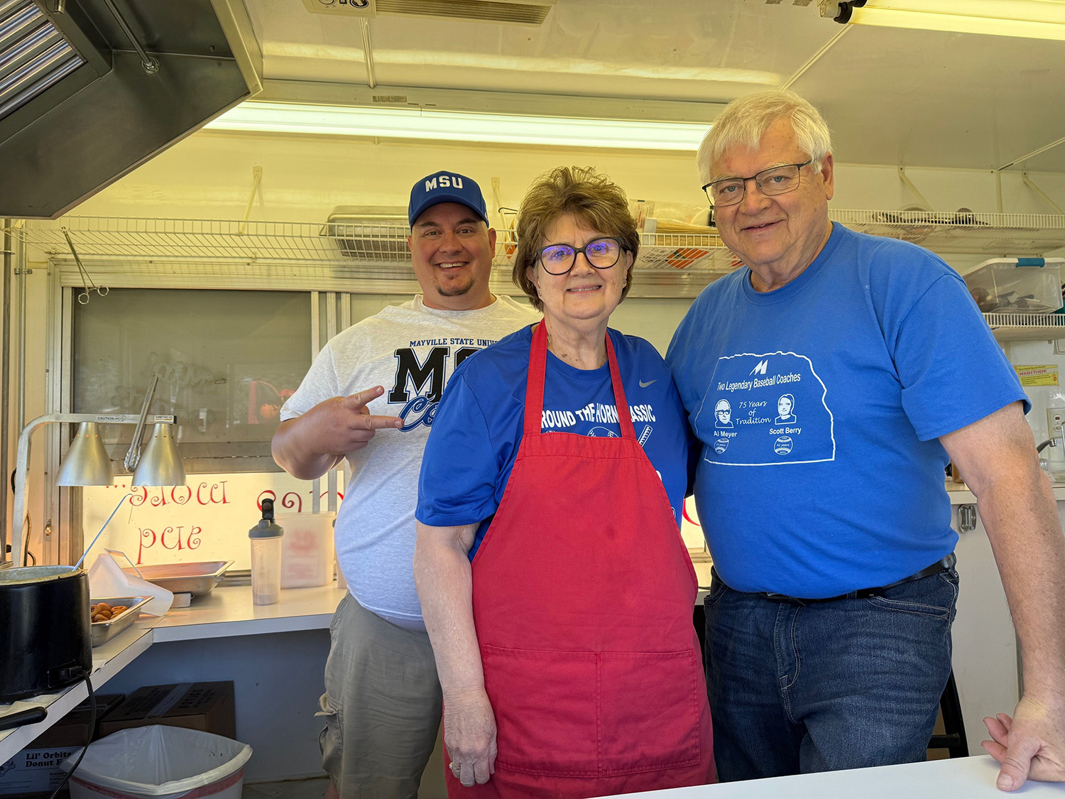 pahl mini donuts.jpg