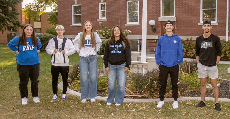 Mayville State expands Honor Scholarship program with new renewable awards for first-year students
