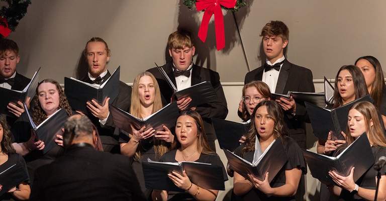 A Festival of Carols brings holiday cheer to campus