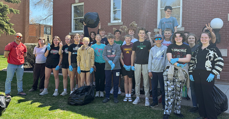 May-Port CG students and Mayville State alumni help make Mayville State shine!